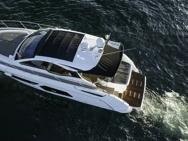 Azimut Atlantis 43