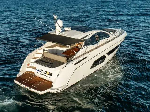 Azimut Atlantis 43