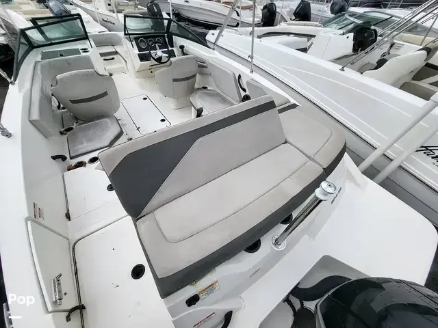 Sea Ray 210 Spx