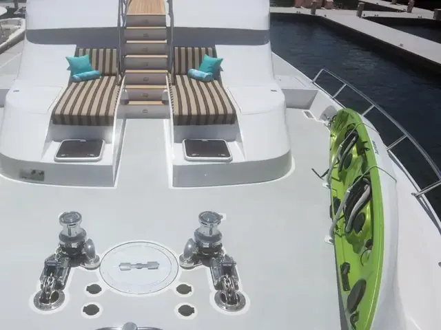 Hatteras Motor Yacht