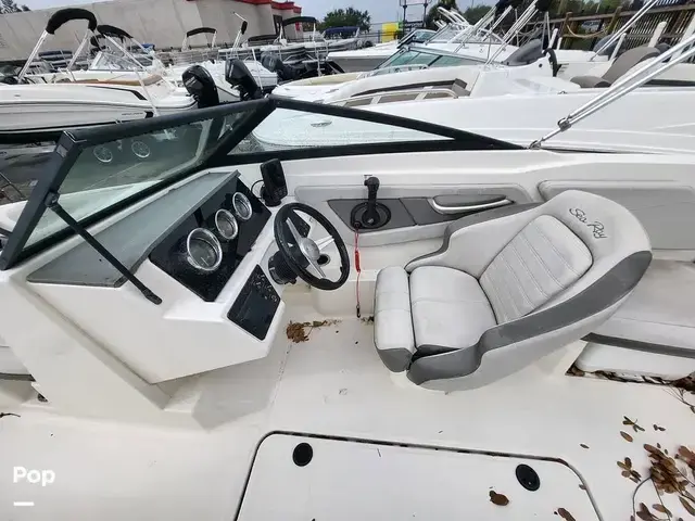 Sea Ray 210 Spx