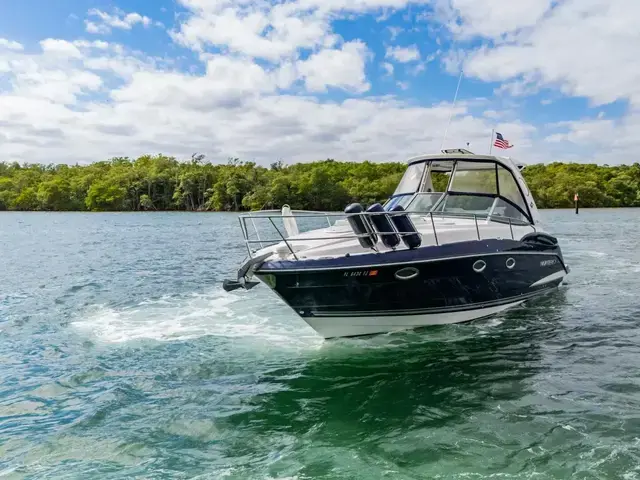 Monterey 335 Sport Yacht