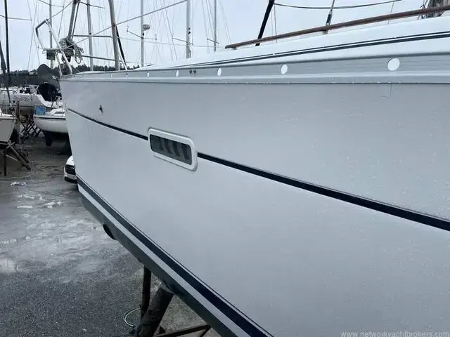 Beneteau Oceanis Clipper 393