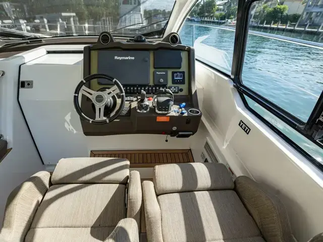 Azimut Atlantis 43