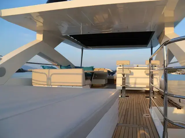 Sunseeker Yacht 88