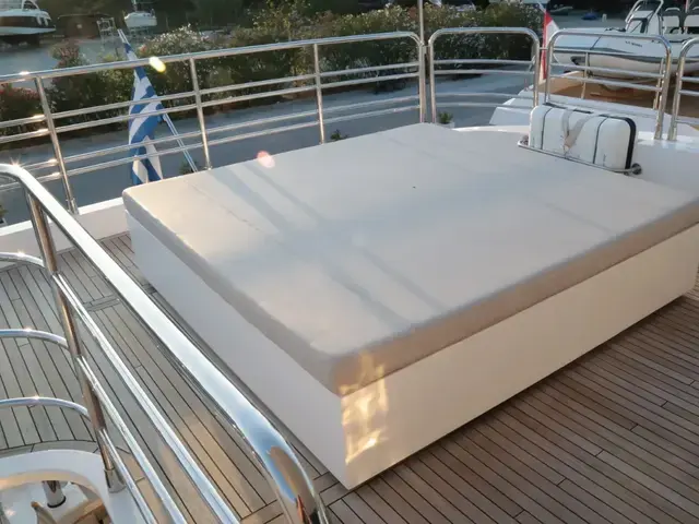 Sunseeker Yacht 88