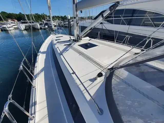 Bavaria C 42