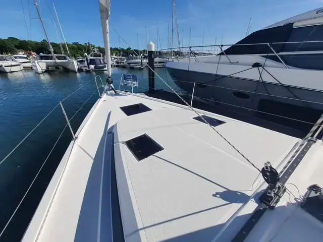 Bavaria C 42