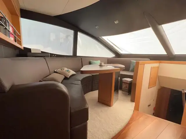 Sunseeker 28M Yacht