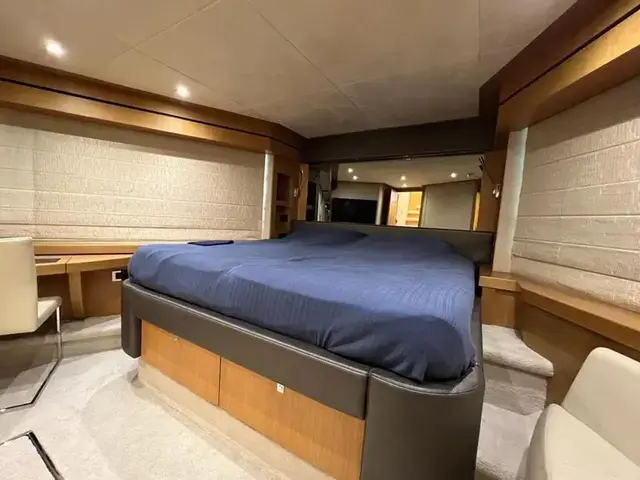 Sunseeker 28M Yacht