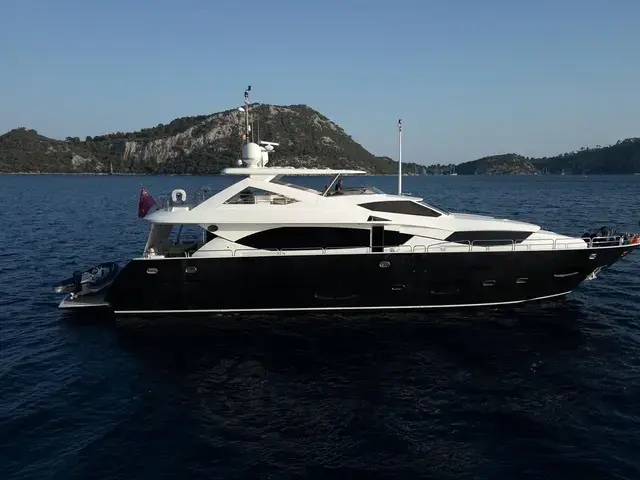 Sunseeker 30M Yacht