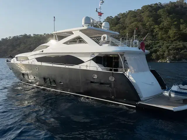 Sunseeker 30M Yacht