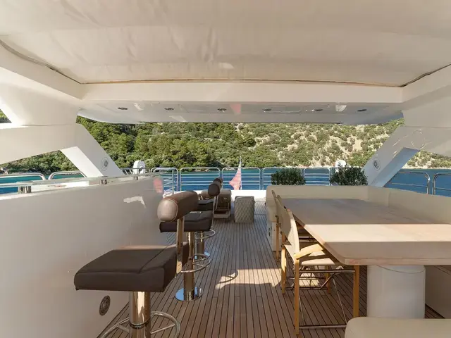 Sunseeker 30M Yacht