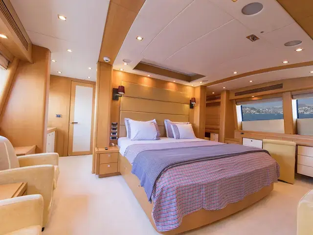 Sunseeker 34M Yacht