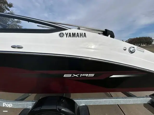 Yamaha Sx195