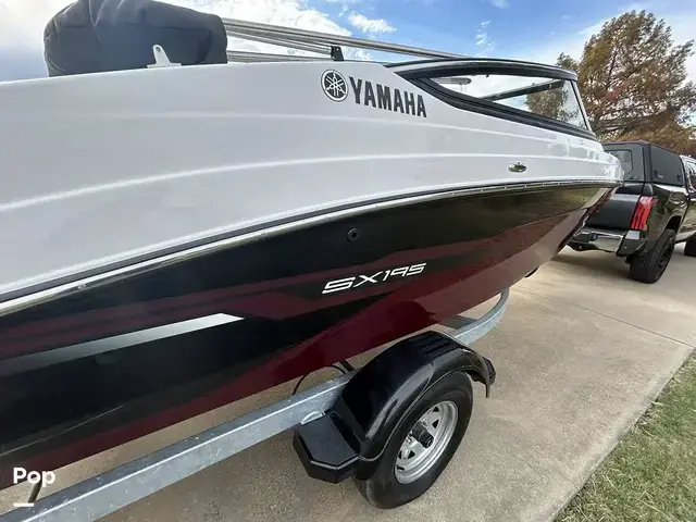 Yamaha Sx195