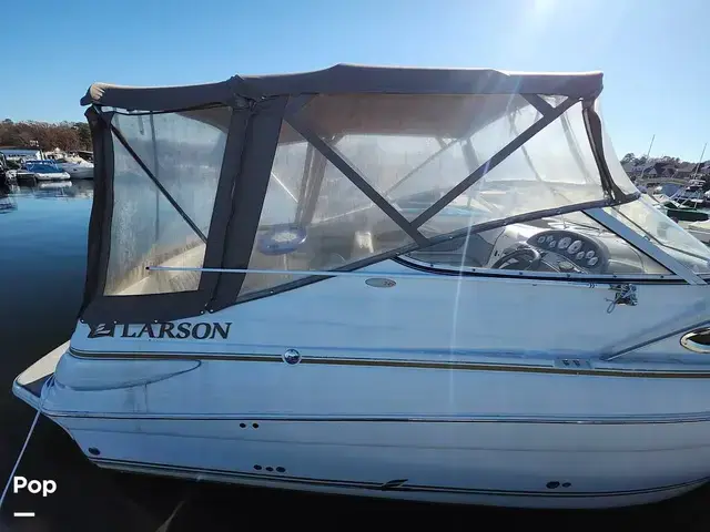 Larson Cabrio 240