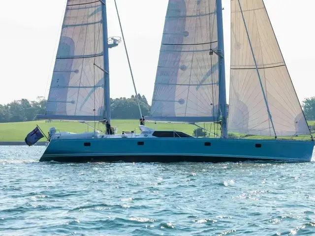 Marten Yachts 77