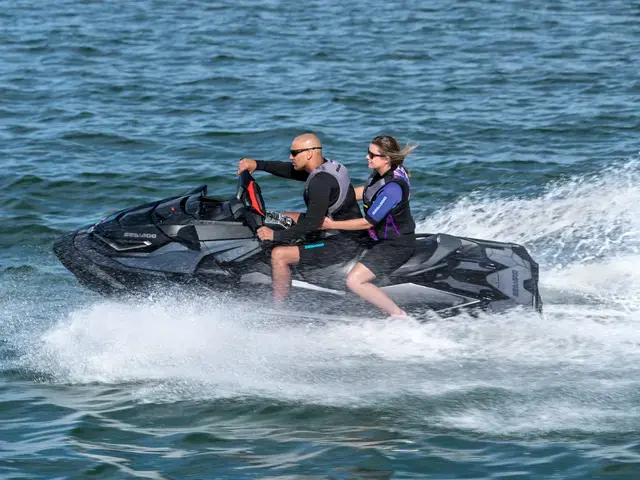 Sea Doo RXT X 300