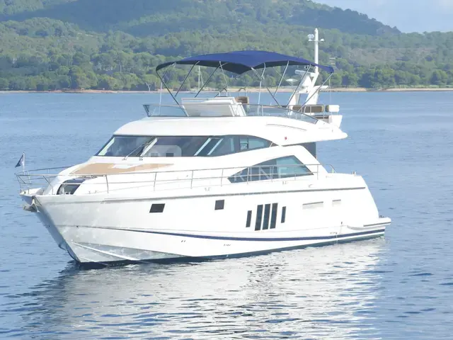 Fairline Squadron 58