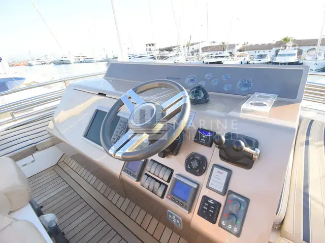 Fairline Squadron 55