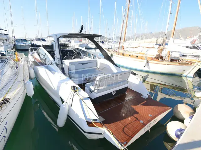 Fairline F Line 33