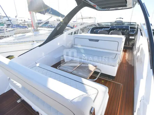 Fairline F Line 33