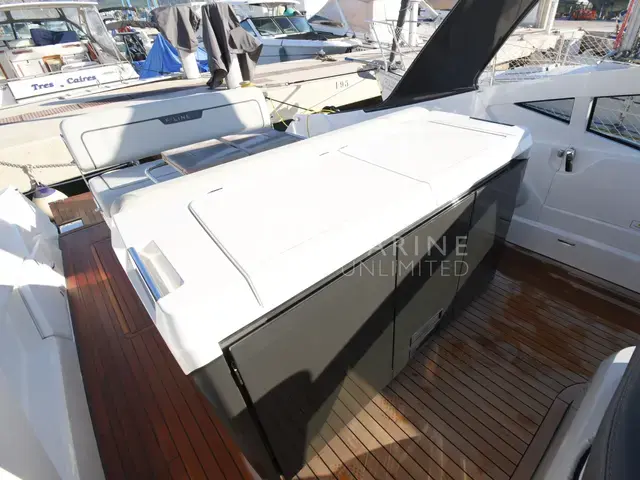 Fairline F Line 33