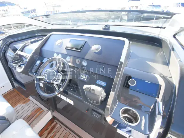 Fairline F Line 33