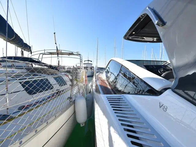 Fairline F Line 33