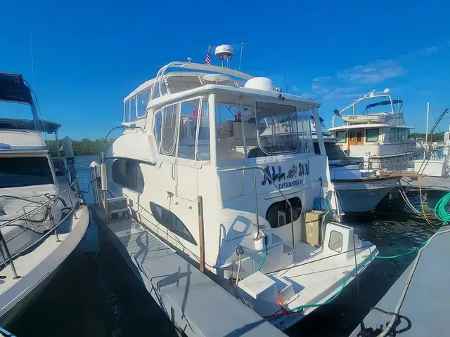 Silverton Motor Yacht