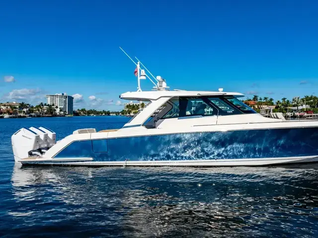 Tiara Yachts