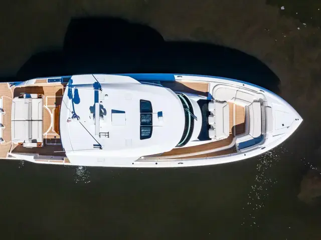 Tiara Yachts