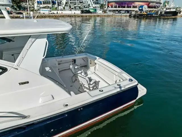 Tiara Yachts 4200 Open