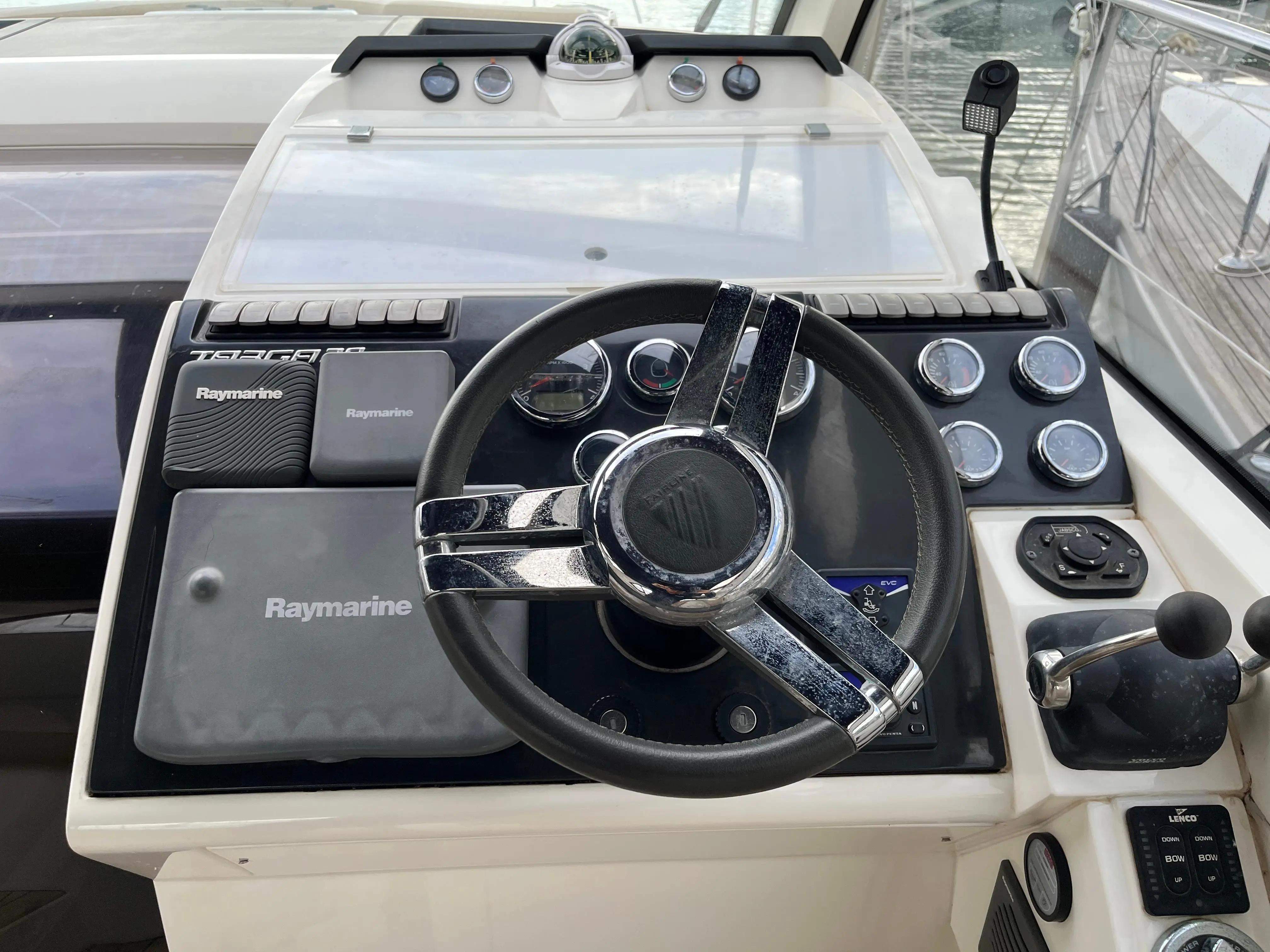 2009 Fairline targa 38