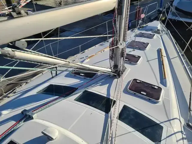 Beneteau Oceanis Clipper 393