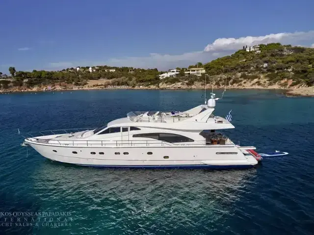 Ferretti Yachts 68