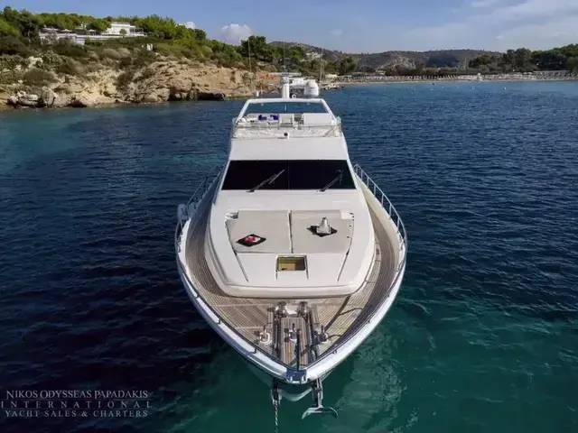 Ferretti Yachts 68