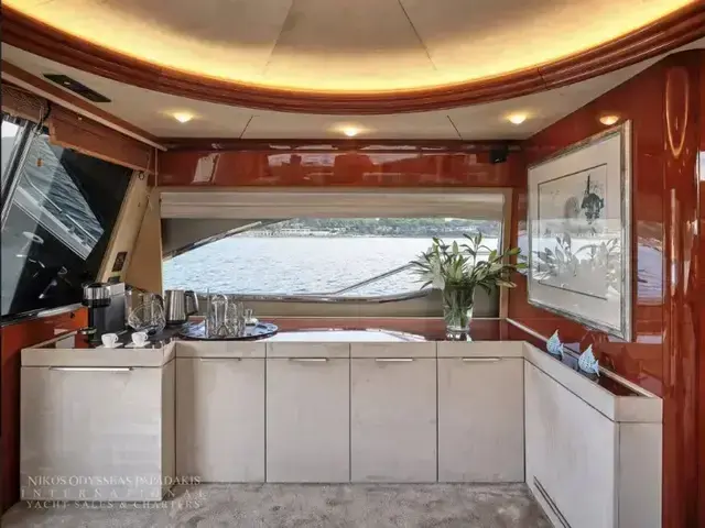 Ferretti Yachts 68