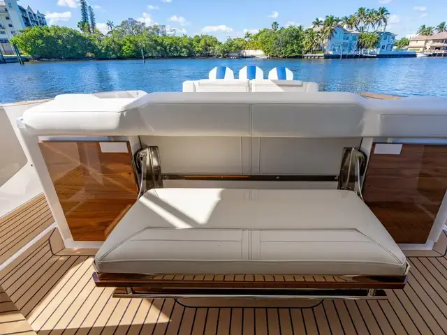 Tiara Yachts