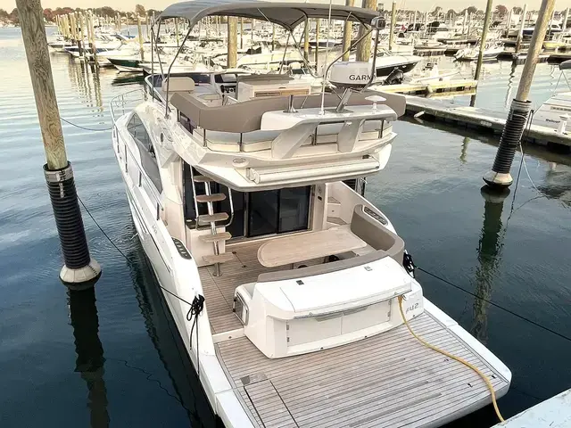 Sessa Marine F42 Flybridge