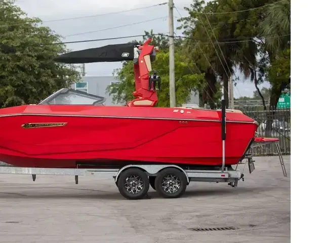 Nautique G23