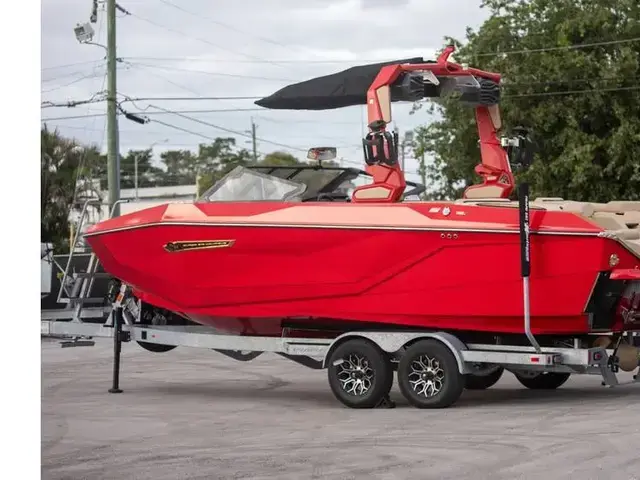 Nautique G23