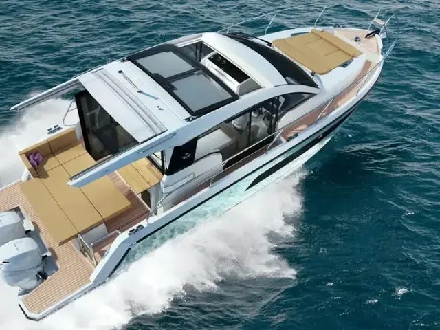 Sealine C335V