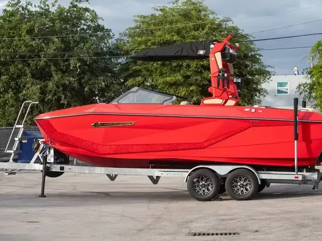 Nautique G23