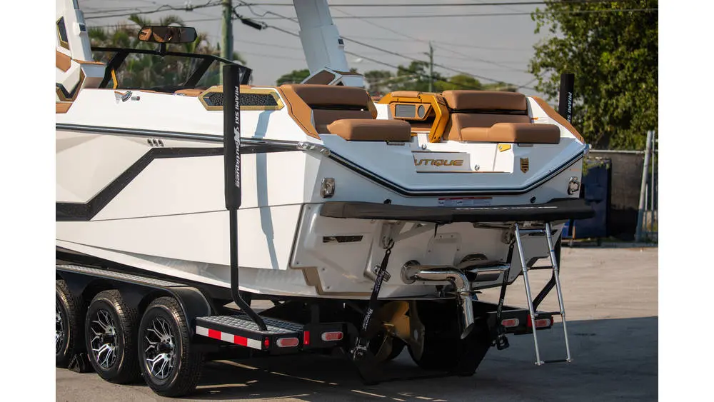 2025 Nautique paragon g25