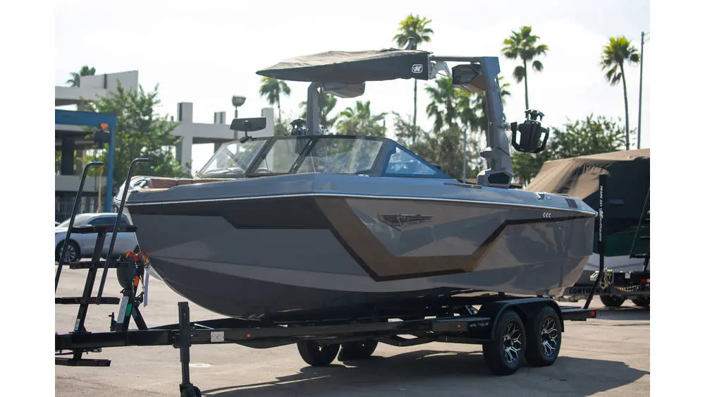 2025 Nautique gs22