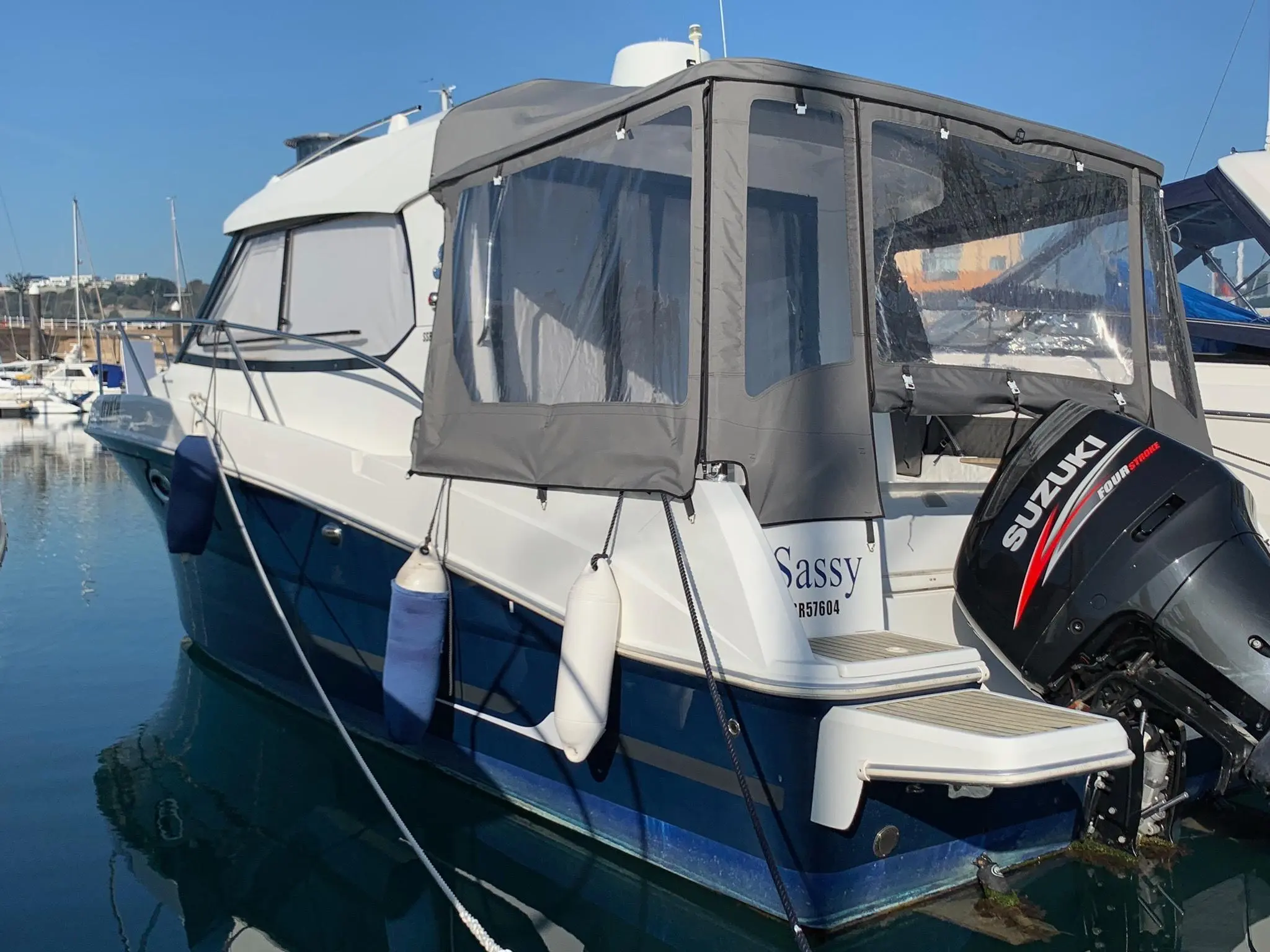 2013 Beneteau antares 880