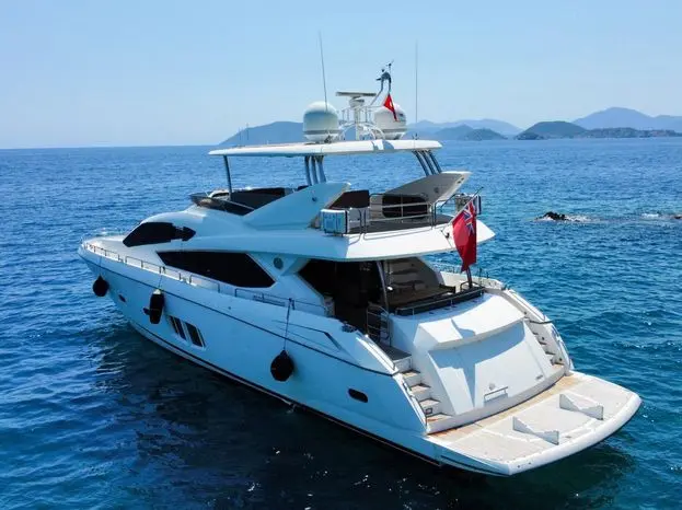 2011 Sunseeker predator 80