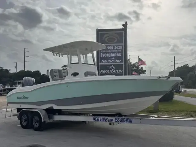 Nauticstar 251 Hybrid